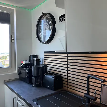 Sea View 公寓 比苏姆